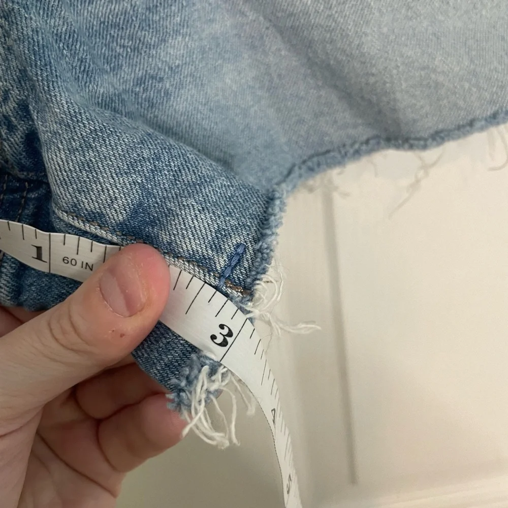 Universal Thread description add